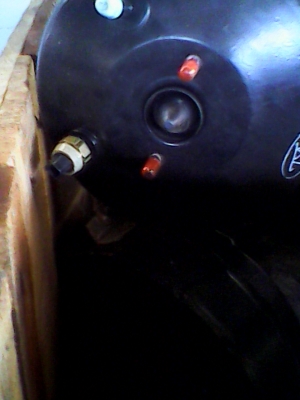 ขายหม้อลมชั้นเดียว 700  สองชั้น 800   โทร 0906208746