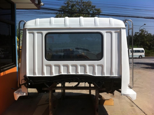 หัวเก๋ง Fuso ทำสีเก็บงานใหม่ สภาพสวยงาม ราคาไม่แพง