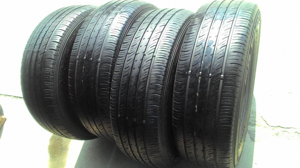 195/65R15 DUNLOP SP TOURING T1 ปี2014 ชุด 4 เส้น tel.081-427-3941 195/65R15 DUNLOP SP TOURING T1 ปี2014 ชุด 4 เส้น tel.081-427-3941