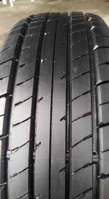 ขายล้อแม็กป้ายแดง mitsu attrage 15" ยางปี15 สนใจติดต่อ ตาเล็ก ล้อและยาง ครับ 081-3747940