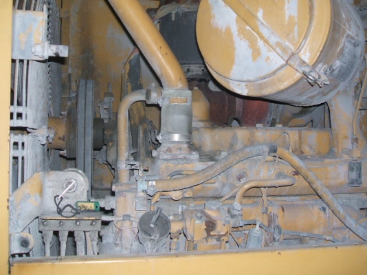 ขายรถตักล้อยาง CAT936 S/N: 4SB00717