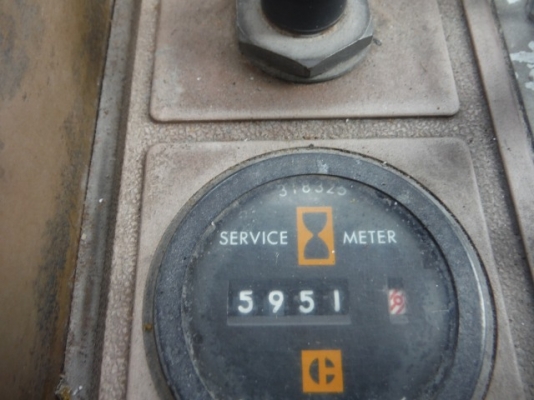 ขายรถตักล้อยาง CAT936 S/N: 4SB00717