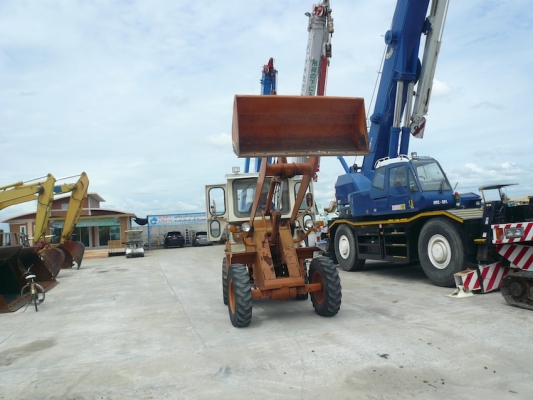 ขายรถตักล้อยางเล็ก KOMATSU : 505 S/N: J01-11005