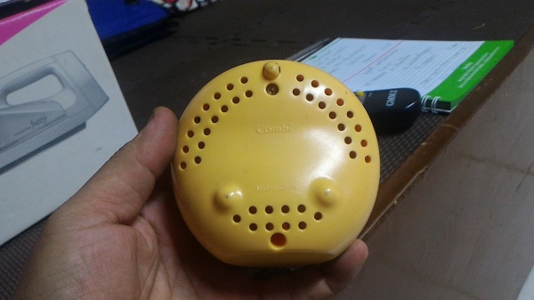 เครื่องวัดอุณหภูมิและความชื่นแบตั้งโต็ะหรือติดผนังแบบสองเข็มไม่ใช้ถ่านหรือไฟฟ้า