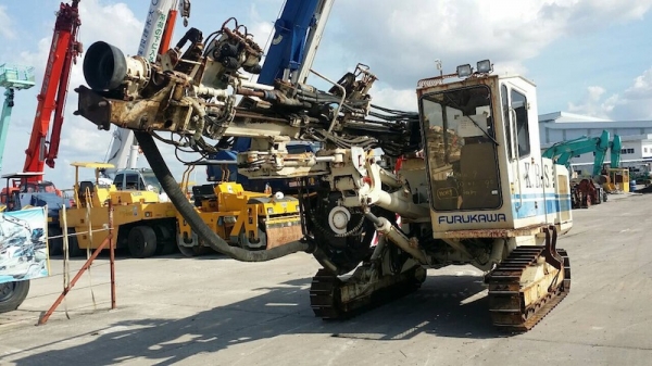 ขายรถเจาะ HCR9-DS S/N: 512170