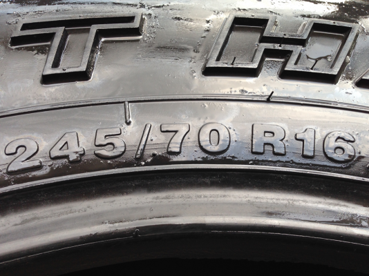 ยาง All achilles 245 70 16 ปี12 ดอกเต็ม ไม่มีปะ ใช้กันยาว ราคาไม่แพง