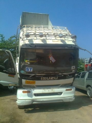 10ล้อดั้มสามมิตร ISUZU DECA 270 ปี49 ให้เครื่องยนตร์2เครื่องเครื่องแก็ซและน้ำมัน 10ล้อดั้มสามมิตร ISUZU DECA 270 ปี49 ให้เครื่องยนตร์2เครื่องเครื่องแก็ซและน้ำมัน