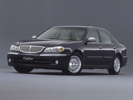 แม็กซ์เดิม Cefiro A33 ขอบ 16 นิ้ว 5 รู 114 ลายทานตะวันพร้อมยาง Yokohama