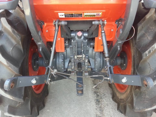 คูโบต้า L3608 SP 4 WD รุ่นใหม่ล่าสุด พร้อมใบมีดตราช้าง สภาพ 99 เปอร์เซ็น