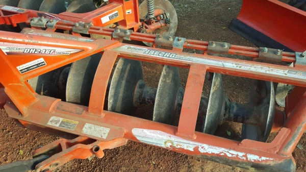 L4708DT+ใบมีดดันดิน+ผานห้า 365,000บ.0808950608 0989803890 L4708DT+ใบมีดดันดิน+ผานห้า 365,000บ.0808950608 0989803890