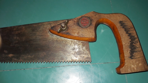 ขายเลื่อยตราตางานเก่าๆด้ามไม้สวยคลาสลิกยาว18นิ้วฟันสวยครบๆ