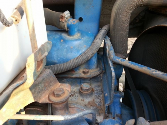 ฟอร์ด 6600 T5 เต็มตัว