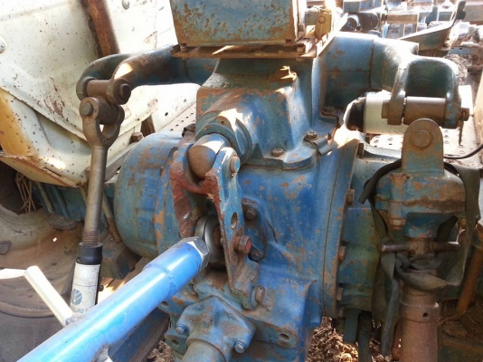 ฟอร์ด 6600 T5 เต็มตัว