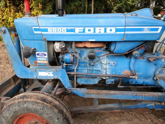 ฟอร์ด 6600 T5 เต็มตัว