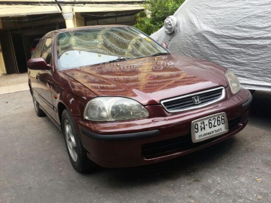 Honda civic ปี 96   -เครื่อง Vtec แน่นดี แห้งๆ -เกียร์ออโต้ เปลี่ยนนิ่มทุกเกียร์ -ติดแก๊ส lpg ระบบดูด (ยังไม่แจ้งลงเล่ม) -ช่วงล่างแน่น เลี้ยวไม่ดัง -ดิสก์เบรค 4 ล้อ -ระบบเบรค ABS -สีสวย -แอร์หนาว -ภายในสะอาดเรียบร้อย -กระจกไฟฟ้า ปรับข้างไฟฟ้า -ภาษี 59 เอก