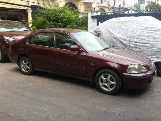 Honda civic ปี 96   -เครื่อง Vtec แน่นดี แห้งๆ -เกียร์ออโต้ เปลี่ยนนิ่มทุกเกียร์ -ติดแก๊ส lpg ระบบดูด (ยังไม่แจ้งลงเล่ม) -ช่วงล่างแน่น เลี้ยวไม่ดัง -ดิสก์เบรค 4 ล้อ -ระบบเบรค ABS -สีสวย -แอร์หนาว -ภายในสะอาดเรียบร้อย -กระจกไฟฟ้า ปรับข้างไฟฟ้า -ภาษี 59 เอก