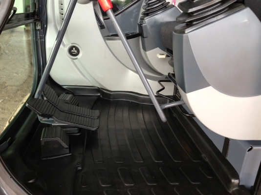 ขาย KOBELCO SK 140-8 Super-X รถสวยมาก 5000 ชั่วโมง เต็มทุกอย่าง สนใจติดต่อเจ้าของโดยตรง 081-4283210