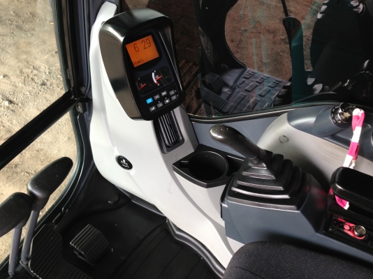 ขาย KOBELCO SK 140-8 Super-X รถสวยมาก 5000 ชั่วโมง เต็มทุกอย่าง สนใจติดต่อเจ้าของโดยตรง 081-4283210