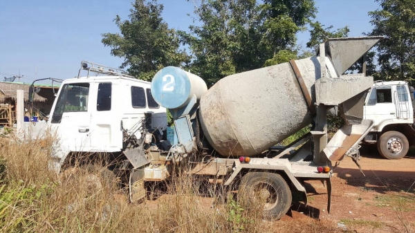 ขาย รถโม่ปูน 2.5 คิว 6 ล้อ ISUZU ROCKY เครื่อง 6BF1 185 แรงม้า คัสซีสวย F หน้า-หลัง พาวเวอร์ ยางเต็ม เก๋งสวยไม่ผุ ทะเบียนเต็มพร้อมโอน