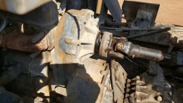 ขาย รถโม่ปูน 2.5 คิว 6 ล้อ ISUZU ROCKY เครื่อง 6BF1 185 แรงม้า คัสซีสวย F หน้า-หลัง พาวเวอร์ ยางเต็ม เก๋งสวยไม่ผุ ทะเบียนเต็มพร้อมโอน