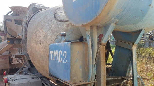 ขาย รถโม่ปูน 2.5 คิว 6 ล้อ ISUZU ROCKY เครื่อง 6BF1 185 แรงม้า คัสซีสวย F หน้า-หลัง พาวเวอร์ ยางเต็ม เก๋งสวยไม่ผุ ทะเบียนเต็มพร้อมโอน