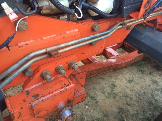 รถไถM7040 พร้อมอุปกรณ์ รถไถM7040 พร้อมอุปกรณ์