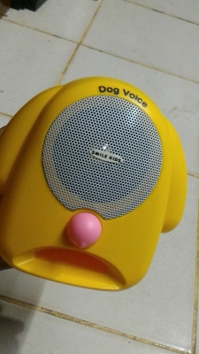 ลำโพงเสียงหมาเห่าใช้ตอนเราไม่ค่อยอยู่บ้าน มีช่วงเวลาให้เห่าทุก 15 หรือ30 สิบนาที