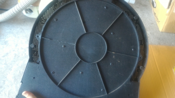 กระดานปาเป้าอิเลคทรอนิกส์ มีตัวเลขบอกคะแนนที่ได้ และเสียงใข้พลังงานจากถ่านหรือเสียบหม้อแปลงได้ กระดานใข้กับลูกดอกแบบปลายพลาสติก