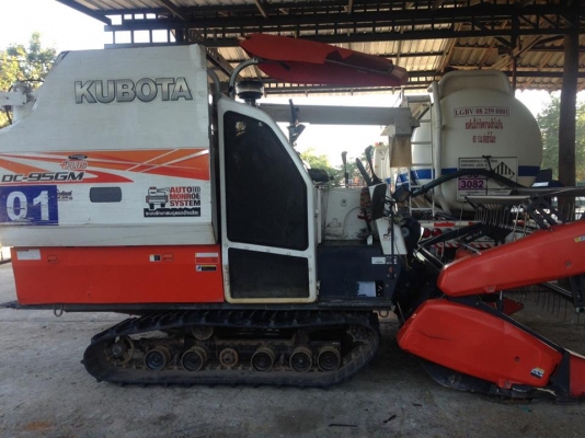 ขายรถเกี่ยวkubota dc95 สภาพพร้อมใช้งาน เกี่ยว2นาปี สภาพซื้อป้ายแดง ช่วงล่างดี เอกสารเล่มทะเบียนพร้อมโอน ตู้เดิม ขายรถเกี่ยวkubota dc95 สภาพพร้อมใช้งาน เกี่ยว2นาปี สภาพซื้อป้ายแดง ช่วงล่างดี เอกสารเล่มทะเบียนพร้อมโอน ตู้เดิม