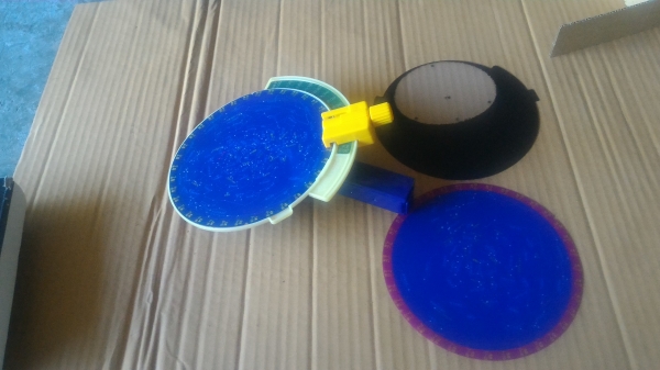 กระดานแผ่นที่ดาว Benesse มีแผ่นเปลี่ยนดูดาวมีไฟส่องจากข้างล่างจะเหมือนจริง