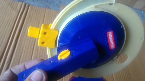 กระดานแผ่นที่ดาว Benesse มีแผ่นเปลี่ยนดูดาวมีไฟส่องจากข้างล่างจะเหมือนจริง