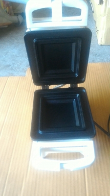 เครื่อง HOT SAND ทำแซนวิชและอื่นๆได้หลายเมนู