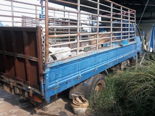 ขายหกล้อTOYOTA DYNA BU87 สองน้ำปัด คัชชีสวย ขายตามสภาพเครื่องพัง ต้องได้ซ่อมเครื่องครับ เกียร์ดี คัชชีสวย เอกสารเล่มทะเบียนพร้อมโอนครับ