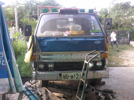 ขายหกล้อTOYOTA DYNA BU87 สองน้ำปัด คัชชีสวย ขายตามสภาพเครื่องพัง ต้องได้ซ่อมเครื่องครับ เกียร์ดี คัชชีสวย เอกสารเล่มทะเบียนพร้อมโอนครับ