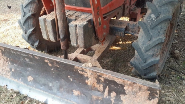 ขายรถไถคูโบต้า M7040 สภาพสวบเดิมครื่องดี ระบบใช้ได้4&times;4 โฟว์ใช้ปกติ หางผาน6 เอกสารเล่มทะเบียนพร้อม ใบดันหน้า