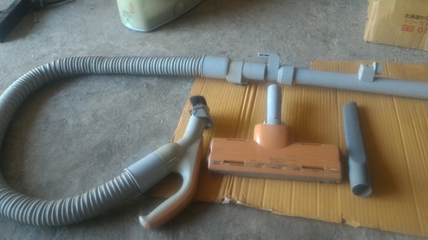 เครื่องดูดฝุน SANYO จากญี่ปุน ปรับระดับความแรงการดูดได้หลายระดับจากตัวด้ามดูดได้เลยสะดวก