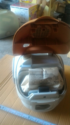 เครื่องดูดฝุน SANYO จากญี่ปุน ปรับระดับความแรงการดูดได้หลายระดับจากตัวด้ามดูดได้เลยสะดวก