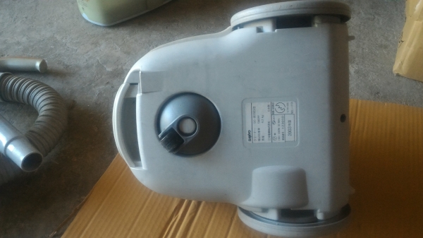 เครื่องดูดฝุน SANYO จากญี่ปุน ปรับระดับความแรงการดูดได้หลายระดับจากตัวด้ามดูดได้เลยสะดวก