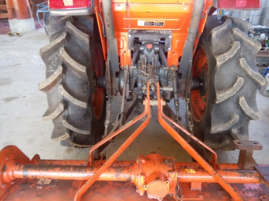 คูโบต้าL 3608ยางใหม่ปี54เล่มพร้อมอุปกรณ์ครบ3อย่าง 275000