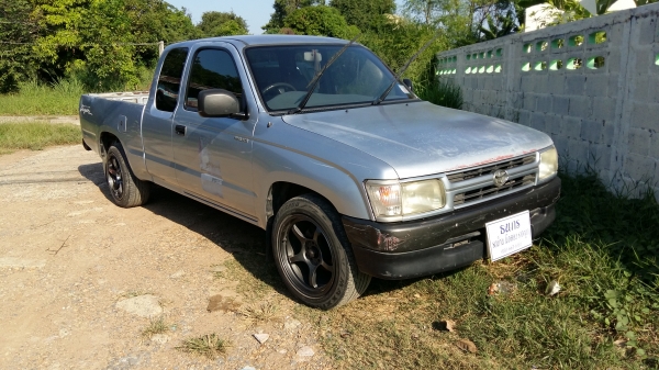 ฟรีดาวน์ครับ TOYOTA HILUX TIGER 2500  CAB ปี99 รถสวยเดิม พร้อมใช้ครับ