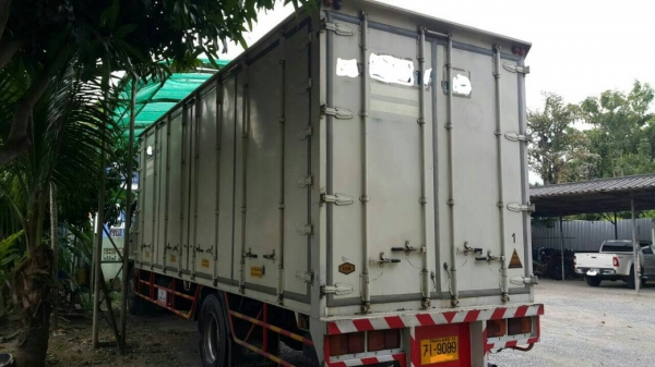 HINO MEGA FG QDR 212แรงม้า7.5ม. ปี2555(13)ตู้แห้ง10บานสวยกริบๆบางๆเดิมๆพร้อมใช้งาน