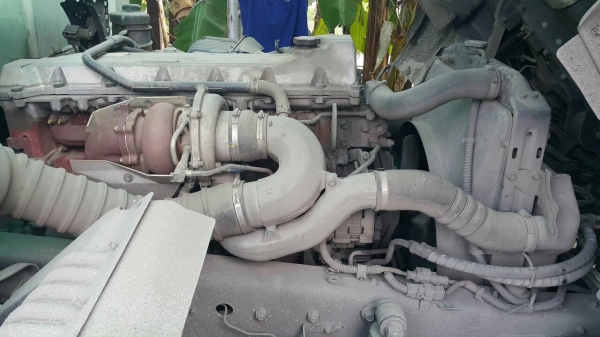 HINO MEGA FG QDR 212แรงม้า7.5ม. ปี2555(13)ตู้แห้ง10บานสวยกริบๆบางๆเดิมๆพร้อมใช้งาน