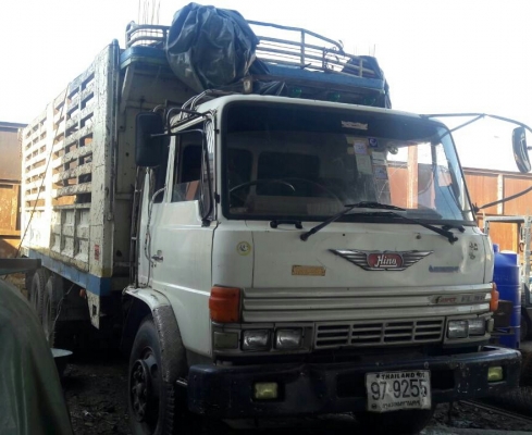 สิบล้อ ฮีโน่ FL187LA HO7C185 เพาเดียว ช่วงยาว 6.50ม สภาพดีเดิมๆพร้อมใช้ ทะเบียนพร้อมโอน