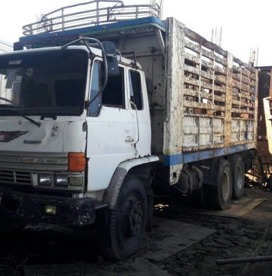 สิบล้อ ฮีโน่ FL187LA HO7C185 เพาเดียว ช่วงยาว 6.50ม สภาพดีเดิมๆพร้อมใช้ ทะเบียนพร้อมโอน