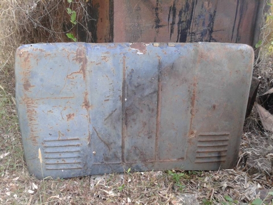 ฝากระโปง dodge  b100