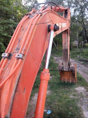 ขายรถแบคโฮ DAEWOO SL400LC-V เอกสารเล่มทะเบียน ราคา 1500000