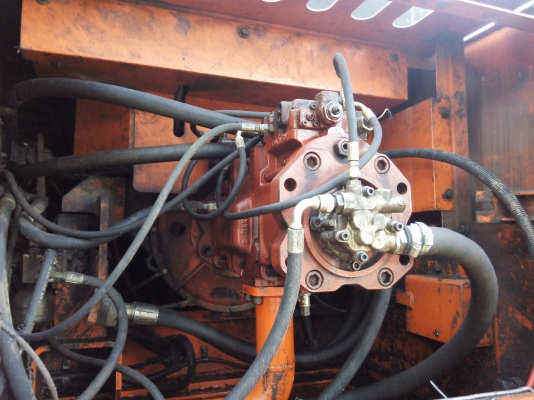 ขายรถแบคโฮ DAEWOO SL400LC-V เอกสารเล่มทะเบียน ราคา 1500000