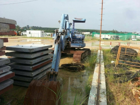 ขายแม็คโคร KOMATSU PC75 Uสไลน์บูมบน คอลโทรลน้ำมัน ปั้มนิ้วเครื่องปั้มดี เอกสารใบแจ้งจำหน่าย