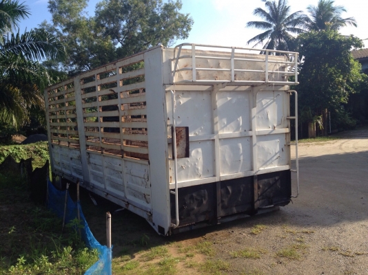 ขายกระบะไม่ดั้มสิบล้อ ยาว 7.10 เมตร