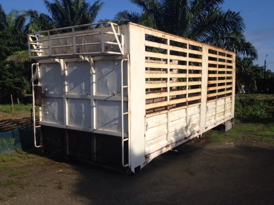 ขายกระบะไม่ดั้มสิบล้อ ยาว 7.10 เมตร